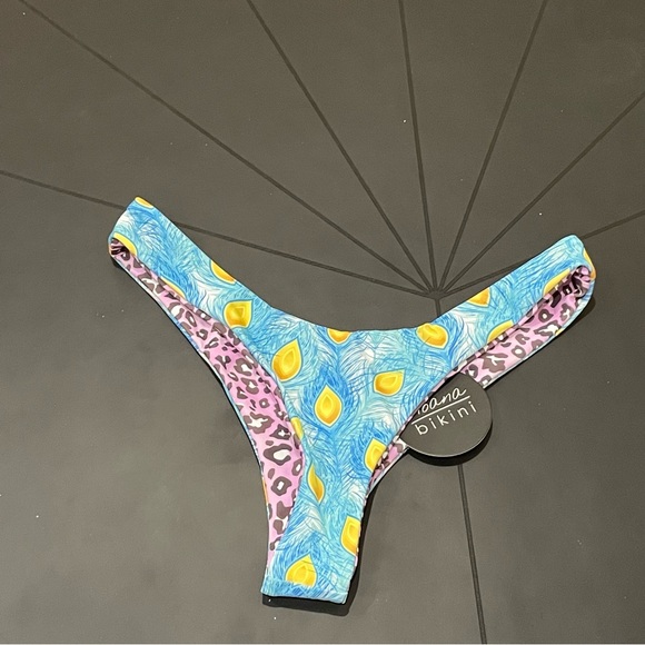 Moana Bikini Reversible Peacock Bottoms - Picture 1 of 2